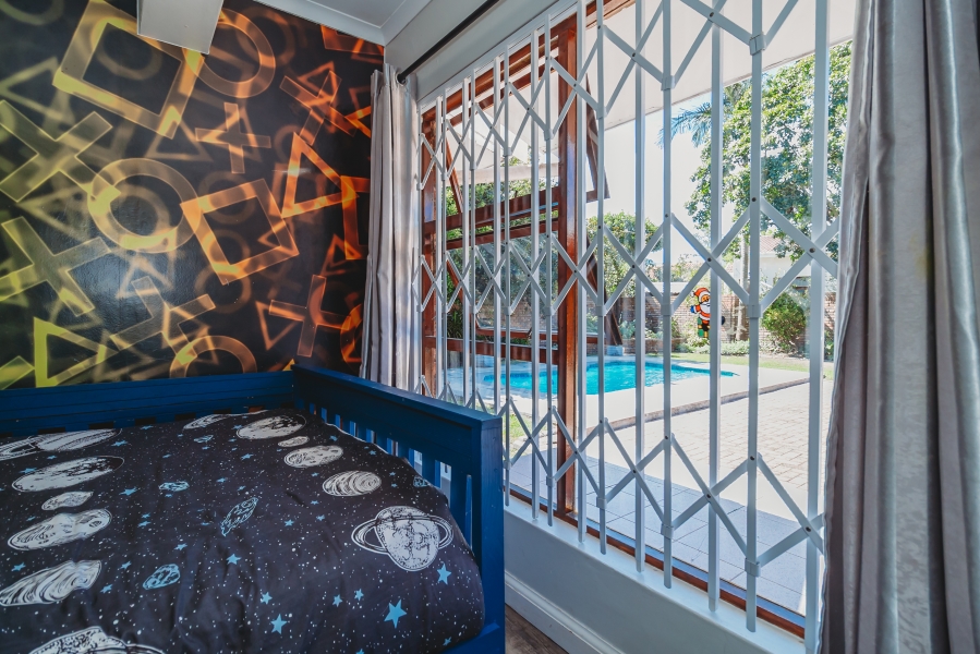 4 Bedroom Property for Sale in Loerie Park Western Cape